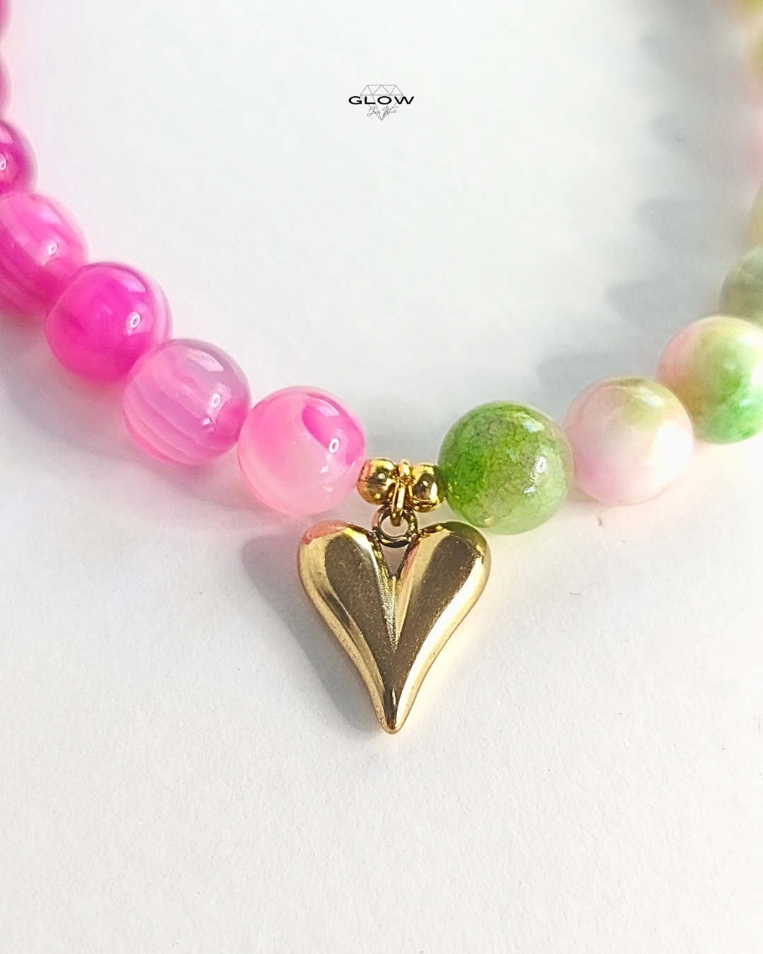 Halskette aus Natursteinperlen