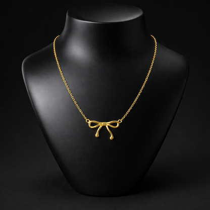 Halskette „Golden Bow“ – 18k vergoldeter Edelstahl