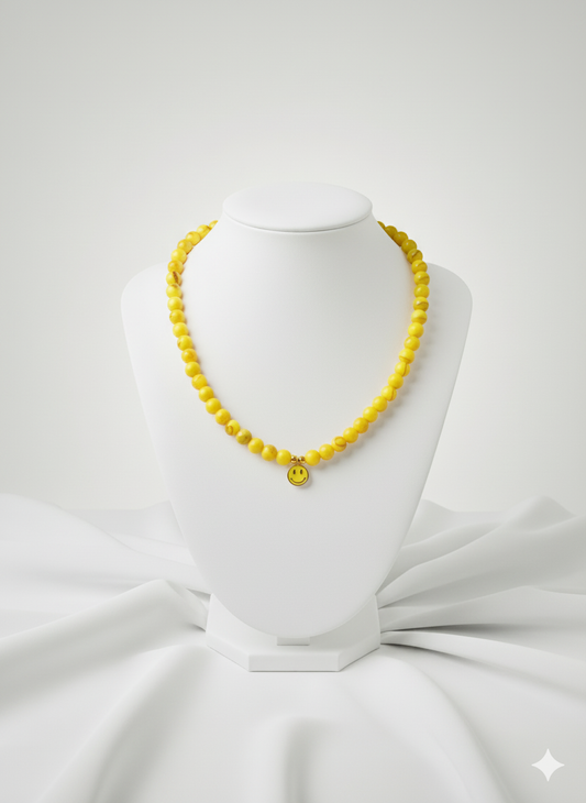 Perlenkette aus Naturstein mit Charm