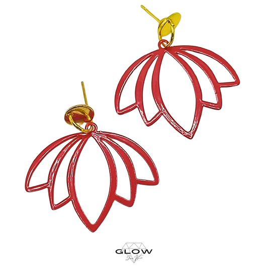 Rote Ohrringe mit Lotusblumen-Design